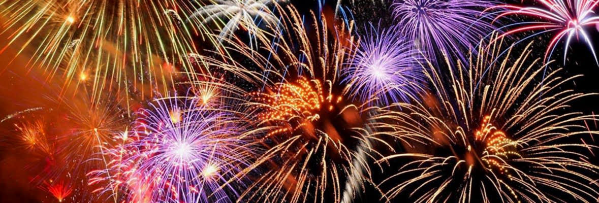 Profesyonel Havai Fişek Gösterisi