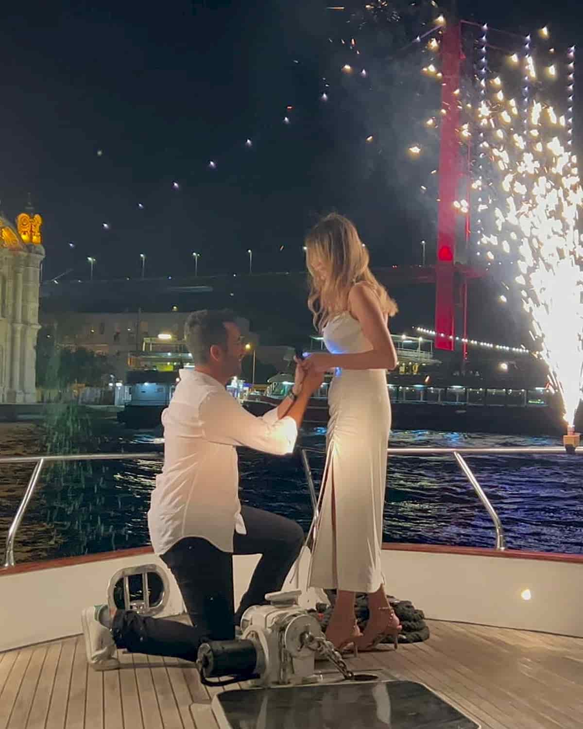 restoran ve helikopterde vip evlilik teklifi 8