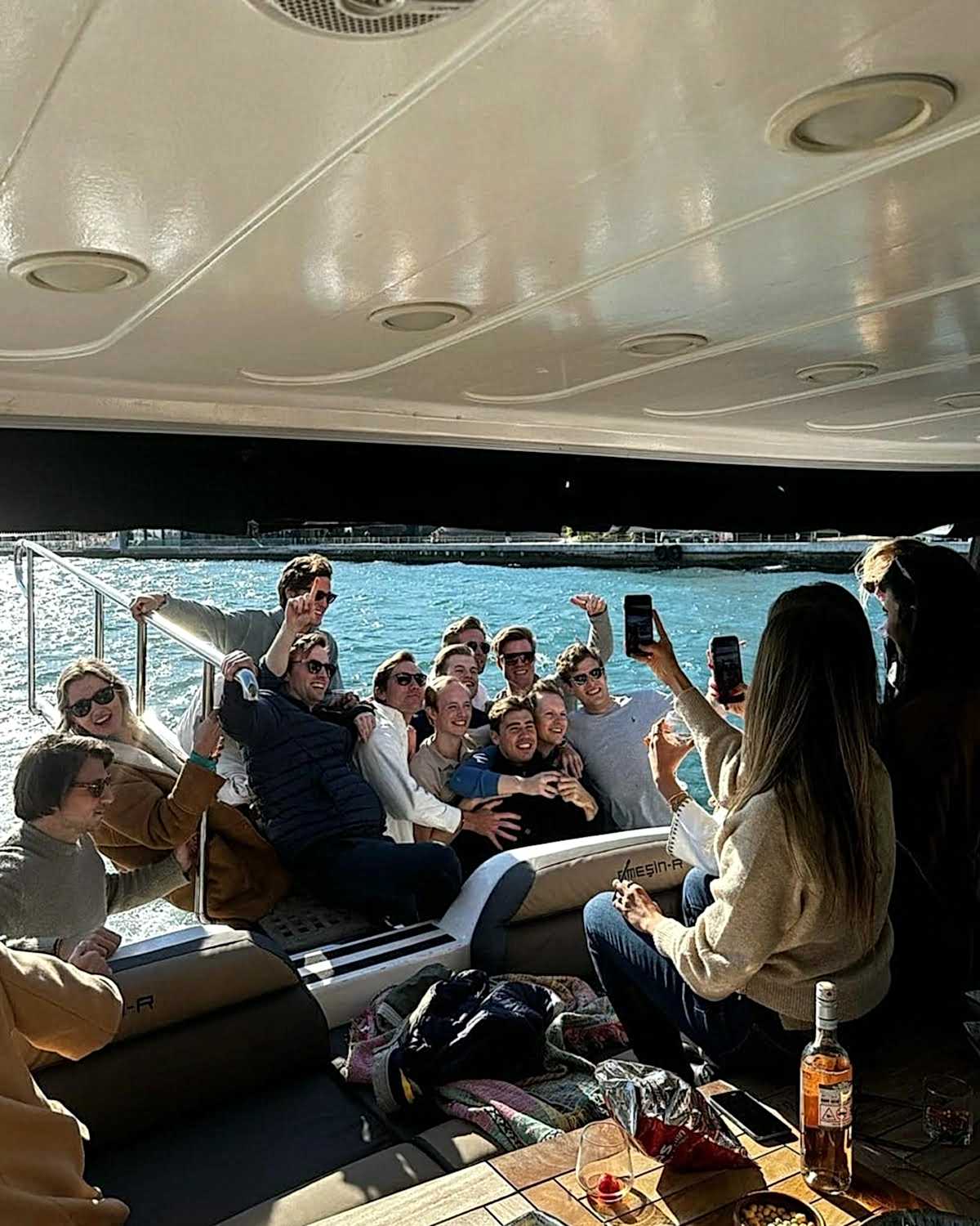 yatta teknede ozel yuzme turlari galeri 6