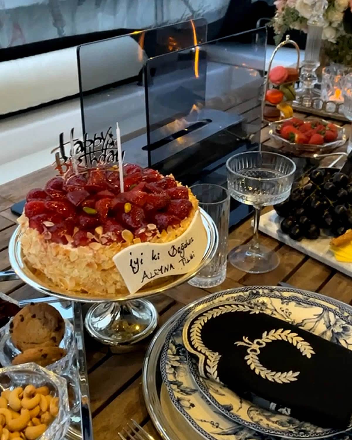 yatta teknede romantik tur organizasyonu 170